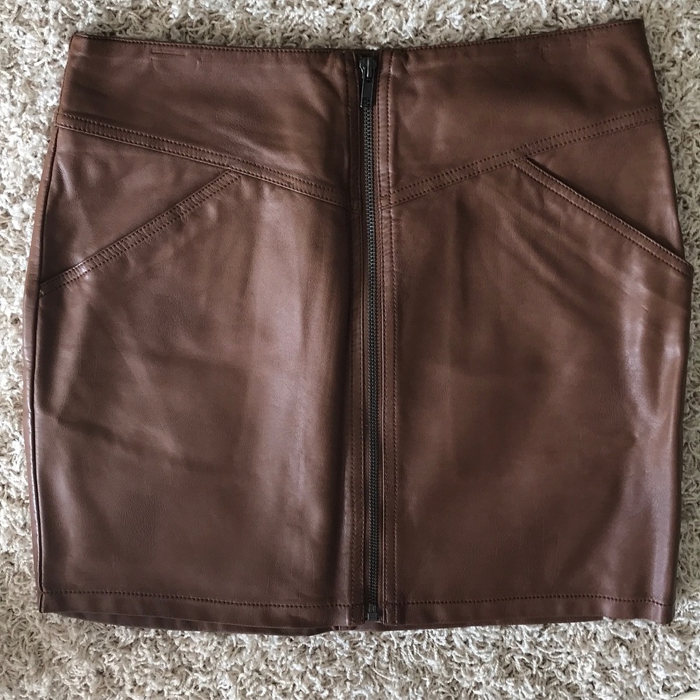 Theme faux leather brown skirt